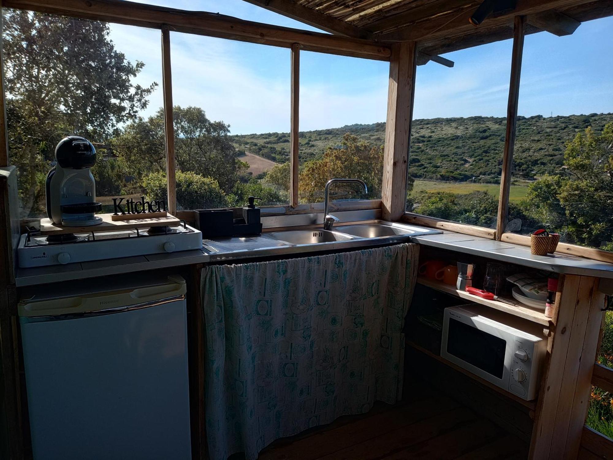סנטה טרזה גאיורה La Cera Farm Camping B&B מראה חיצוני תמונה